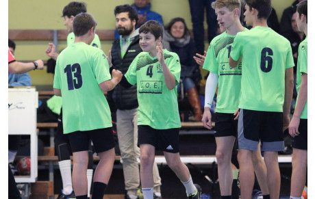 Première victoire pour les -15GVA !